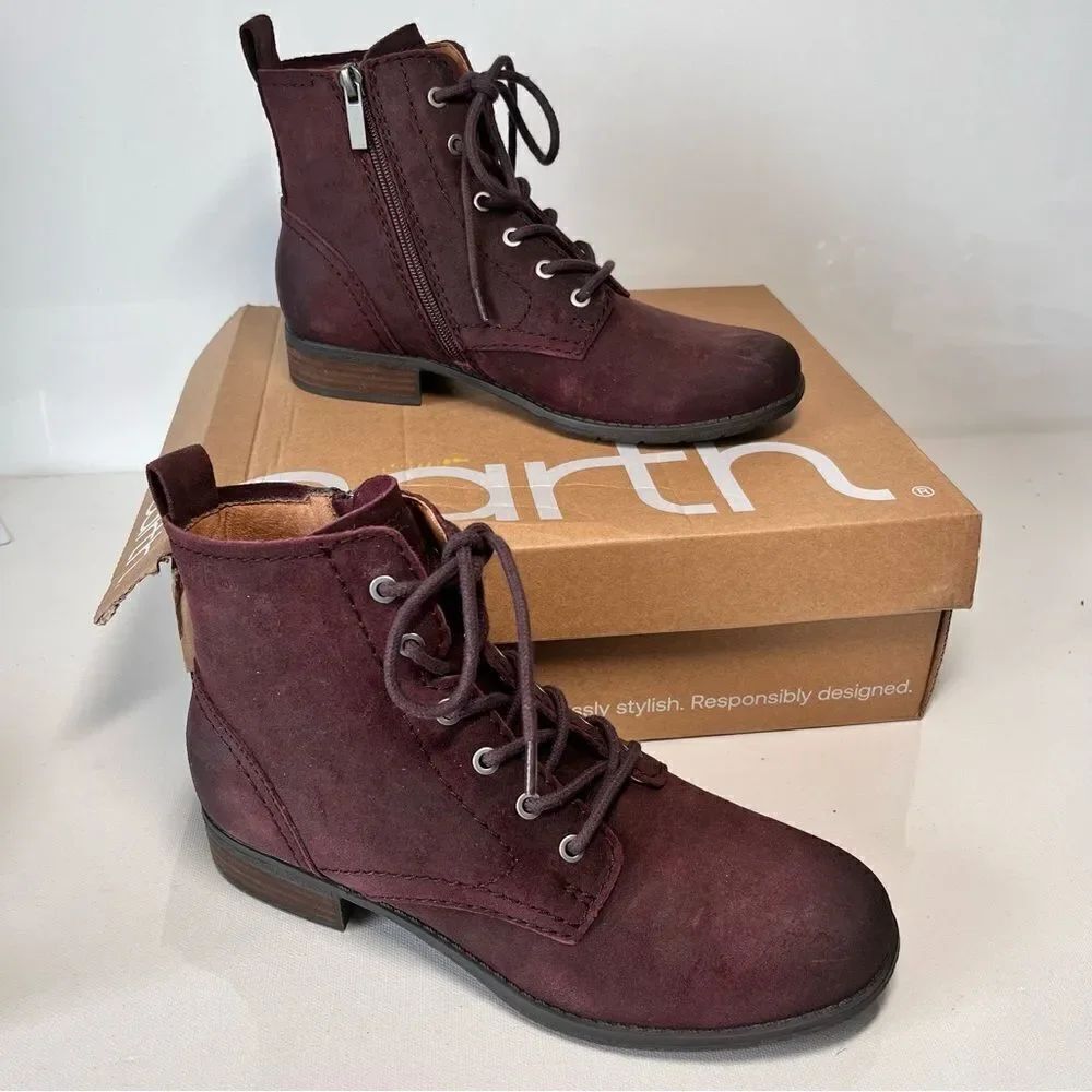 Earth Janel Leather Lace-Up Ankle Boots